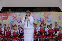 «Город счастливого детства»: яркий праздник в честь Дня защиты детей прошел в парке Горького.